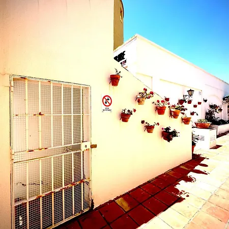Mychoice La Forestal Apartment *